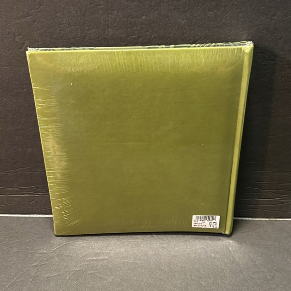 Scrapbook and Photo album - Picture 3 of 7